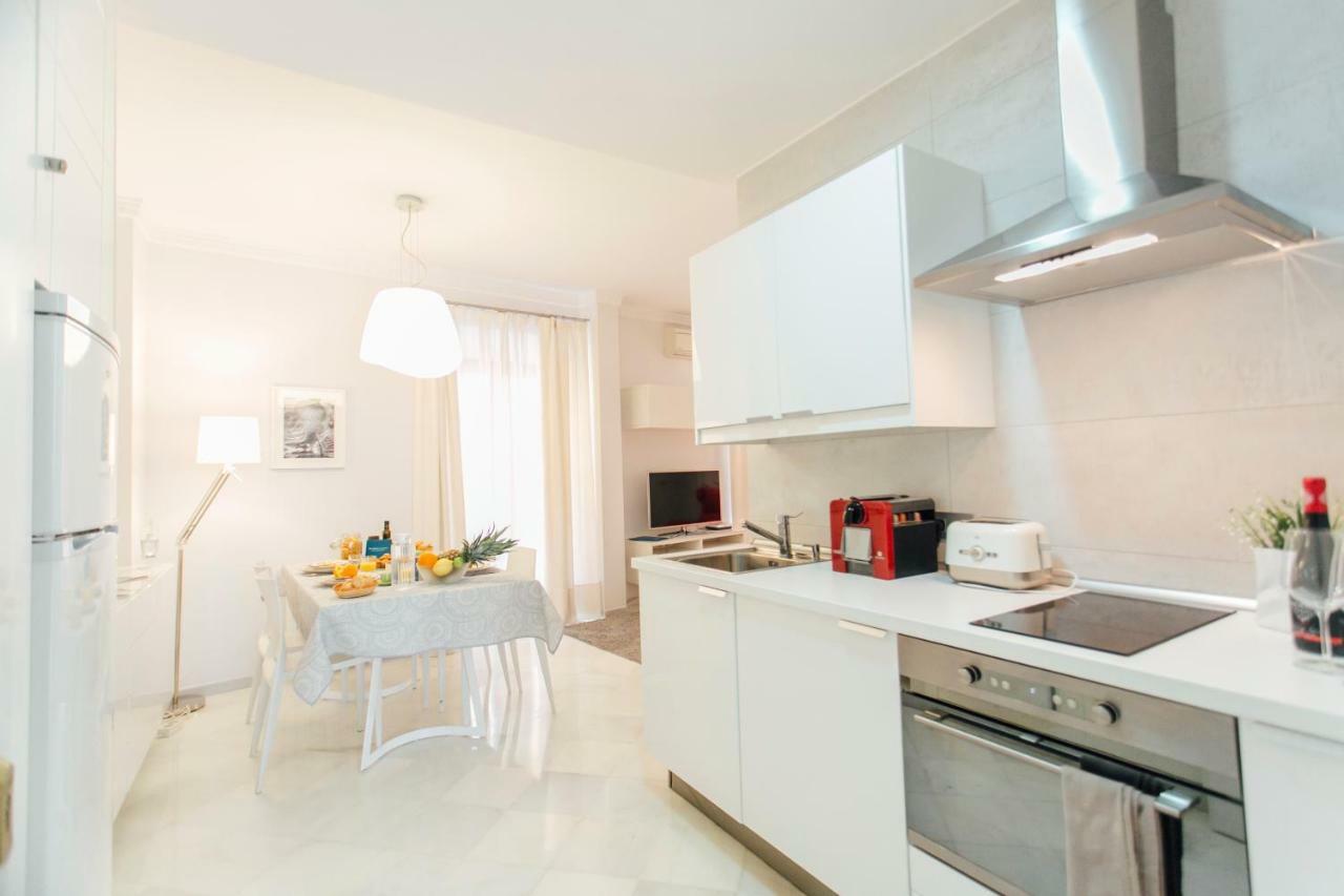 Minimalism And Modern- 2Bd 1Bth- Las Setas Sevilla Kültér fotó