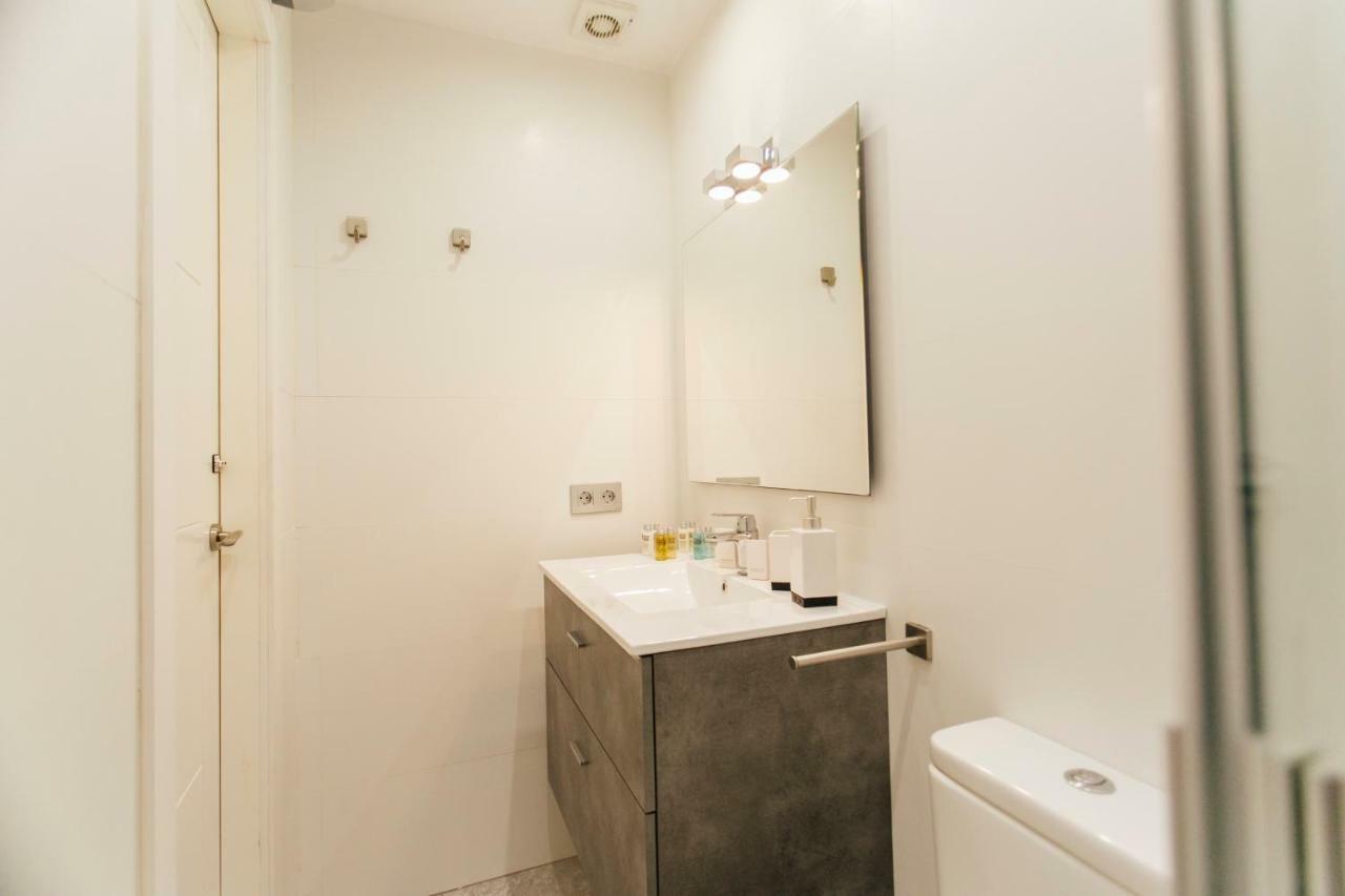 Minimalism And Modern- 2Bd 1Bth- Las Setas Sevilla Kültér fotó
